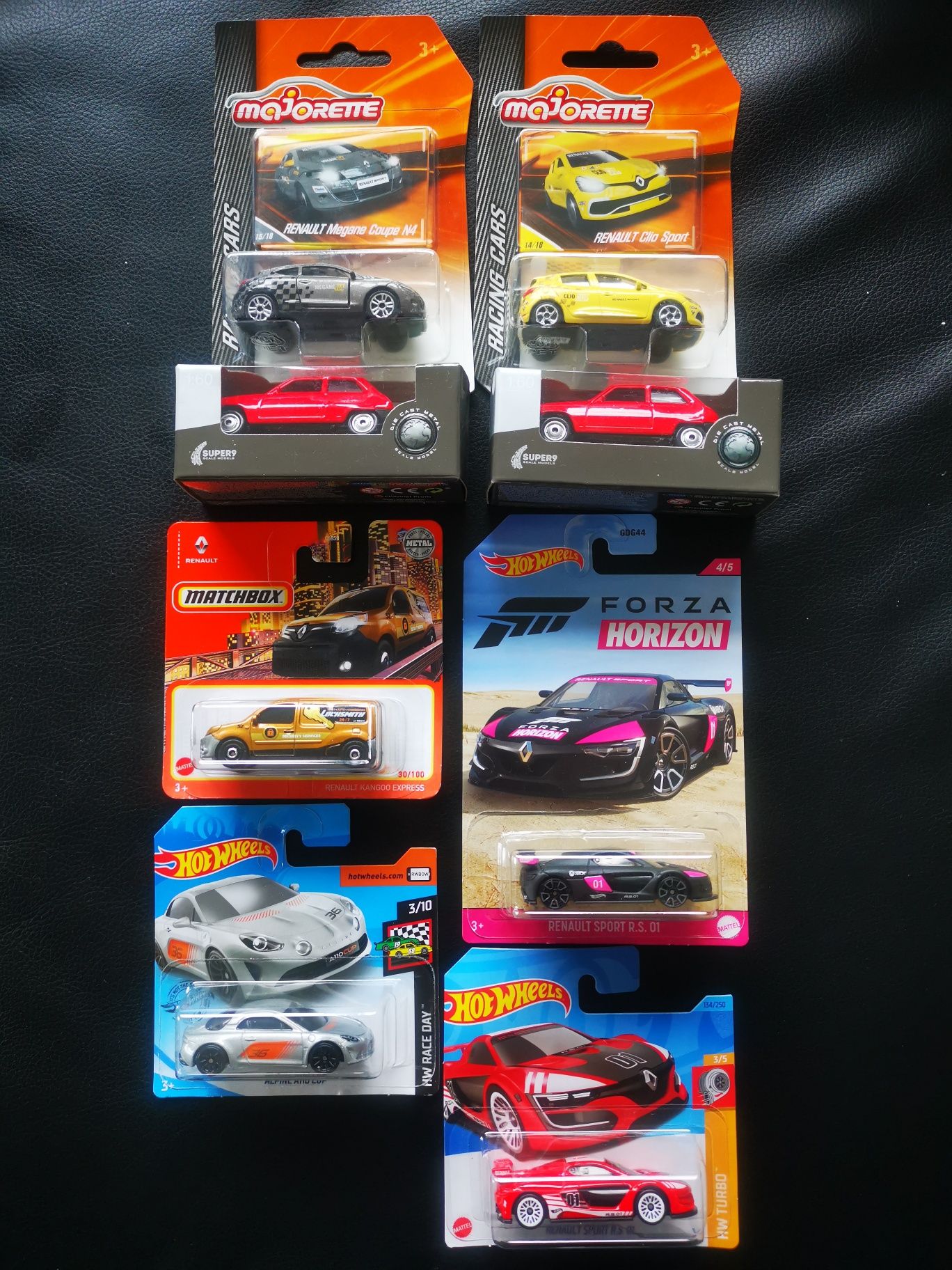 Bugatti/opel/pagani/Renault hot wheels novo com portes incluídos