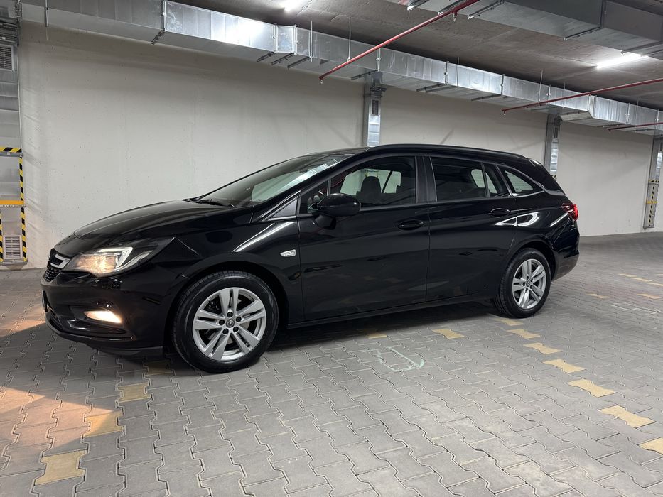 Продам opel astra k