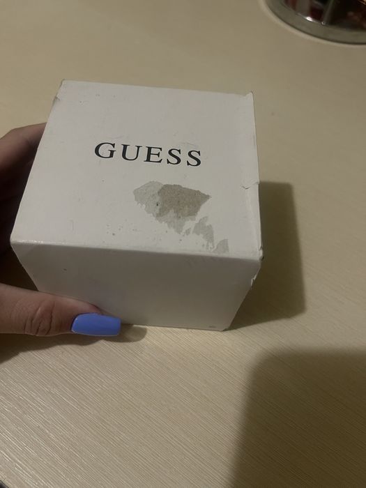 Годинник наручний Guess