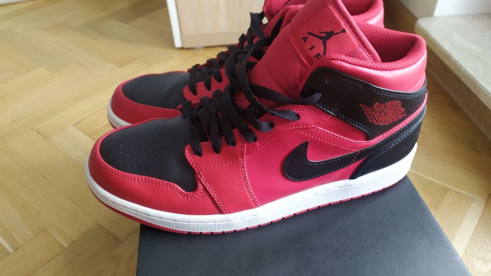 Nike Jordan 1 MID 43