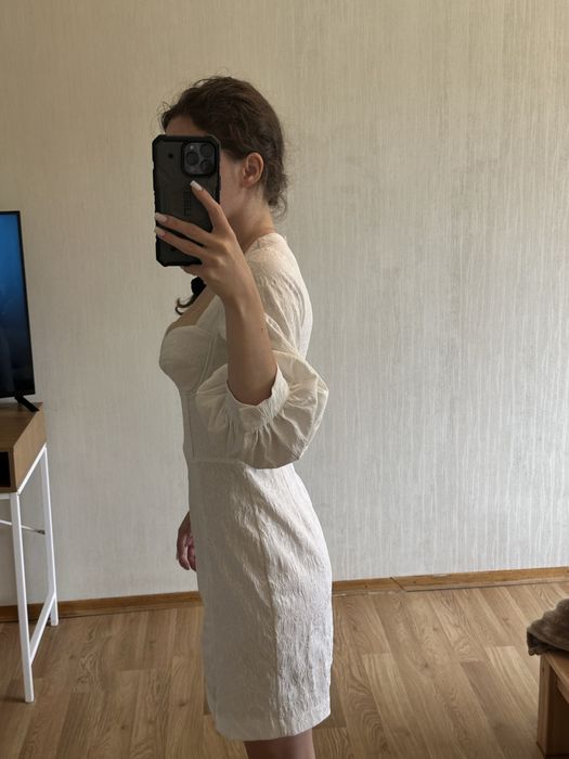 Біла сукня ,весільна сукня ,літня сукня ,святкова біла сукня