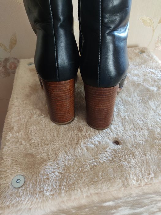 Botins pretos Eureko