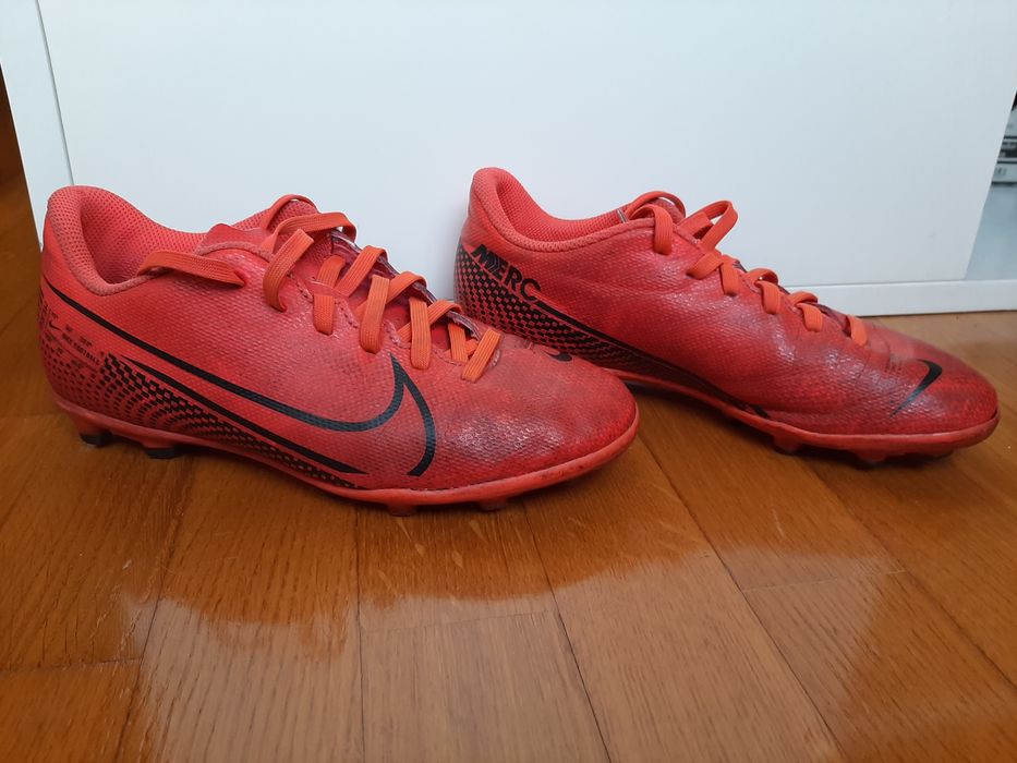 Chuteiras Nike Tamanho 36