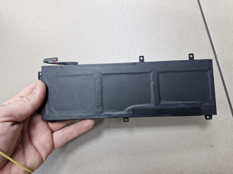 Батарея для ноутбука Dell XPS 9560 (H5H20) Б/У