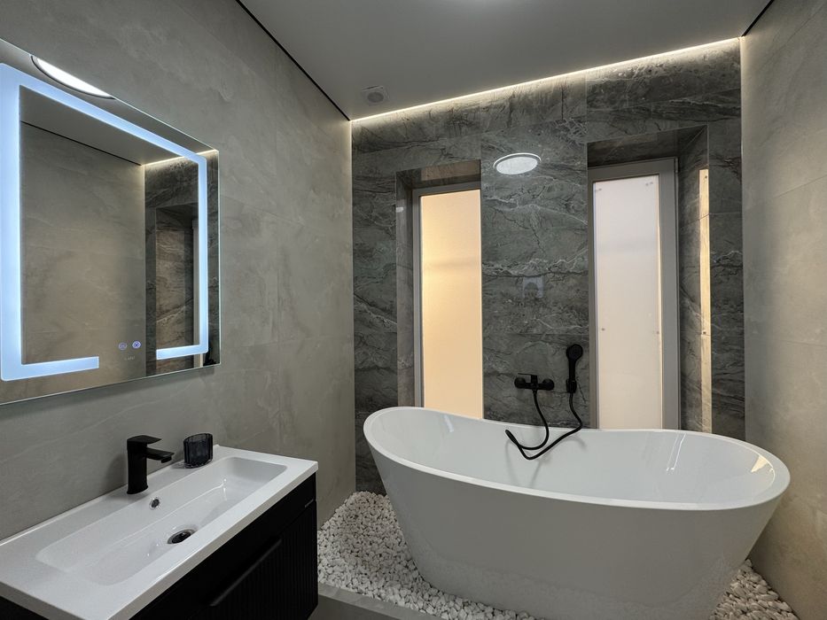 Продам котедж в місті з ремонтом та газовим опаленням!