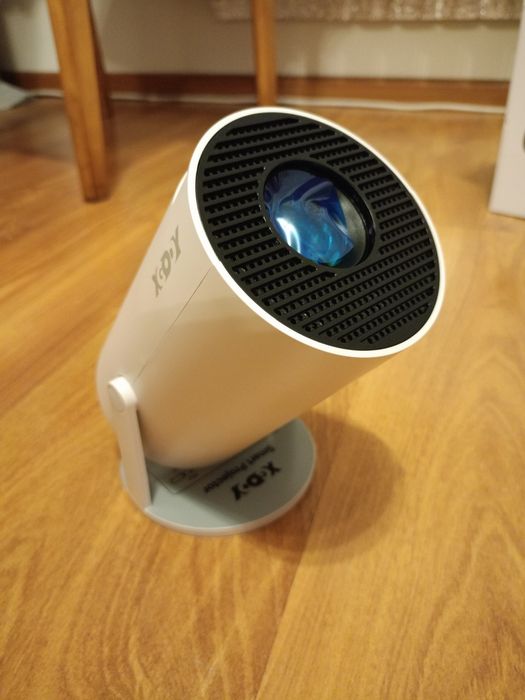 Projektor xdy biały