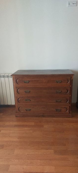Cómoda em madeira de carvalho maciço