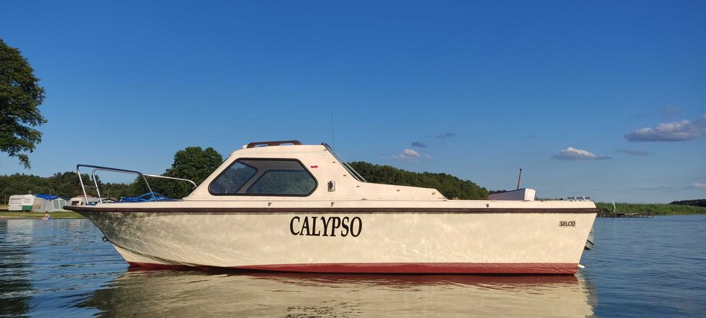 Łódź motorowa kabinowa SELCO 550
