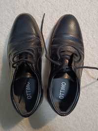 Czarne, eleganckie chłopięce buty, rozmiar 34