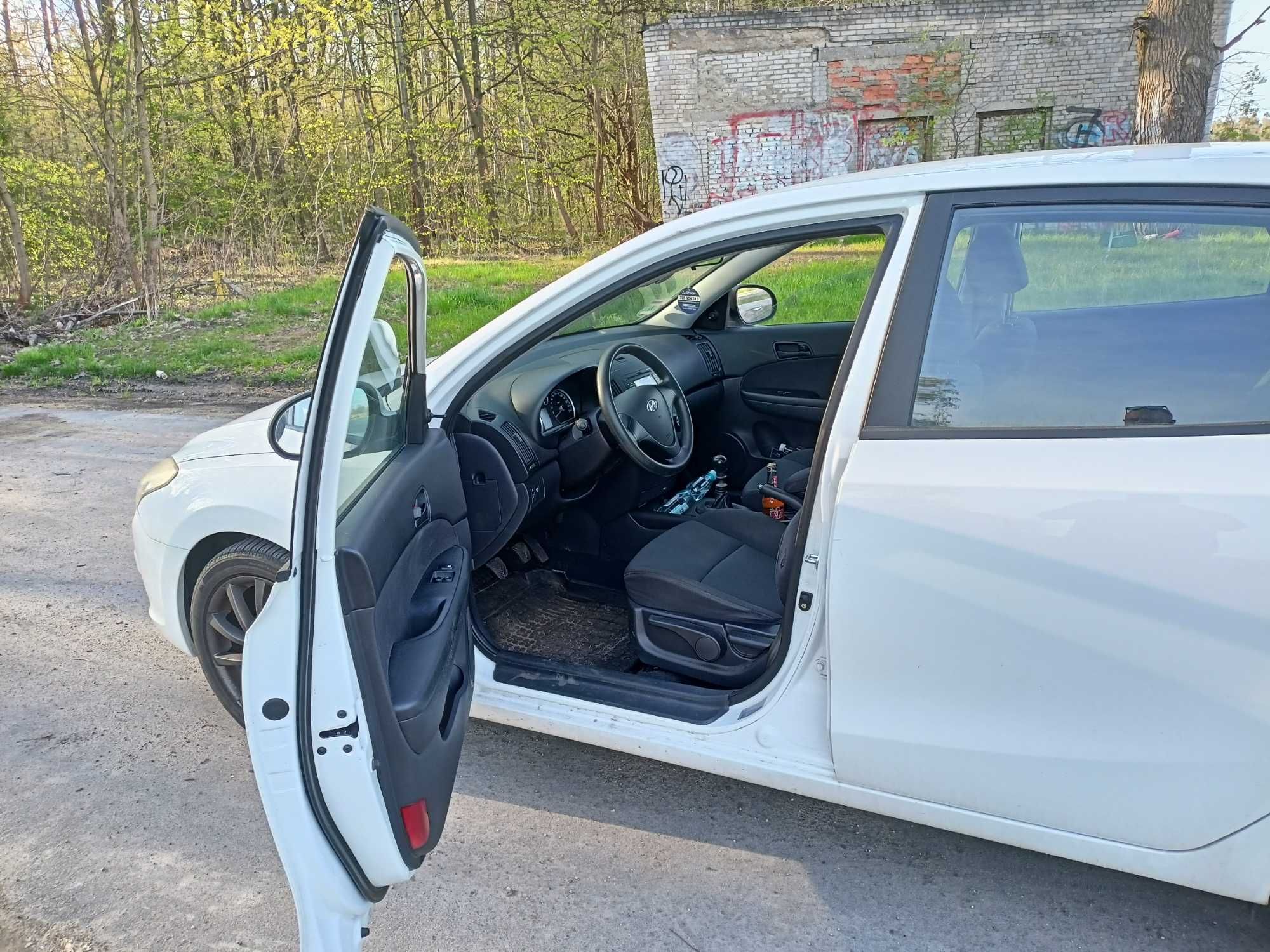 Hyundai i30 1.4 benzyna