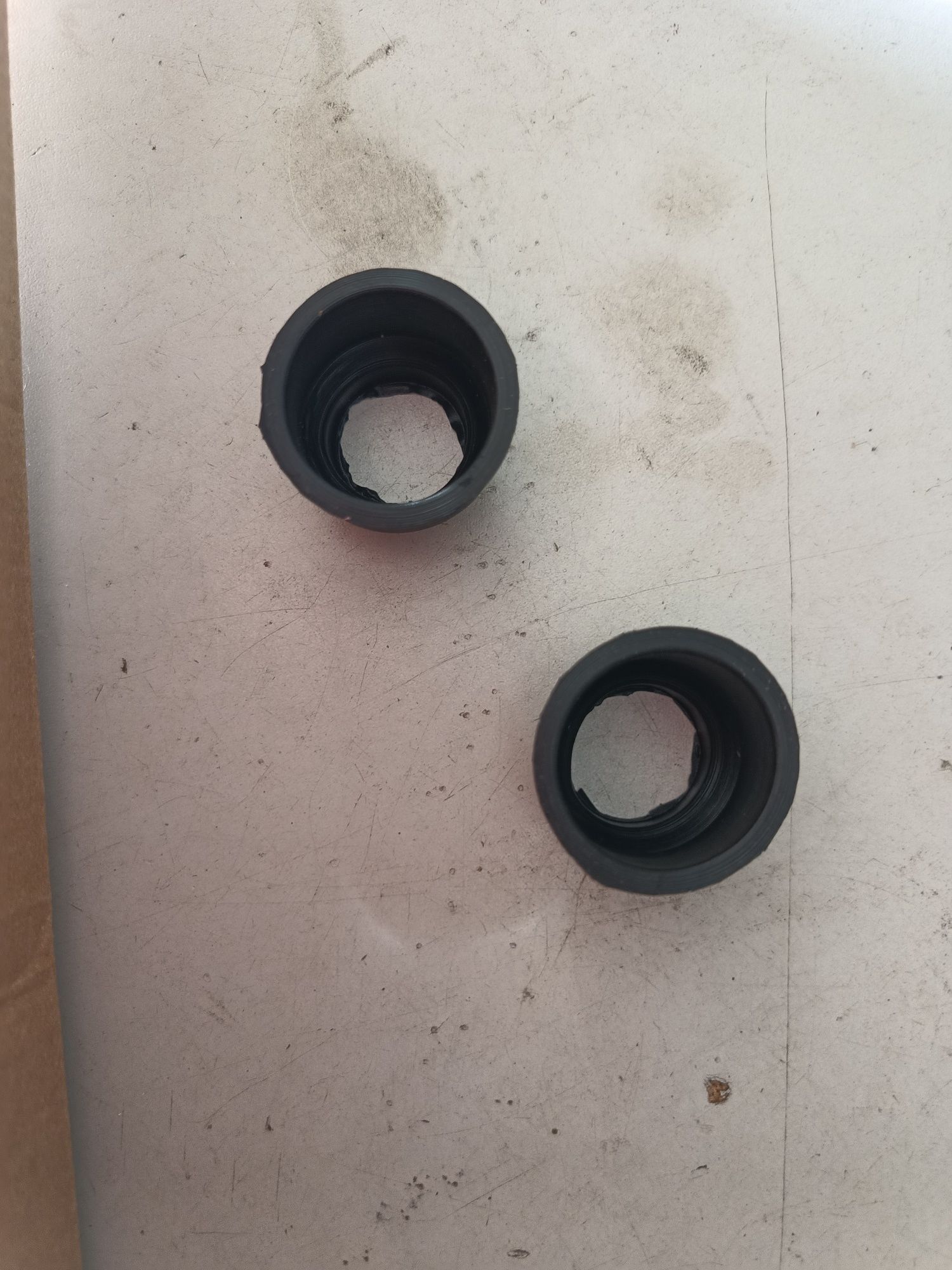 Nowe guma gumy zawieszenia przód Romet motorynka krótkie kpl 23 mm