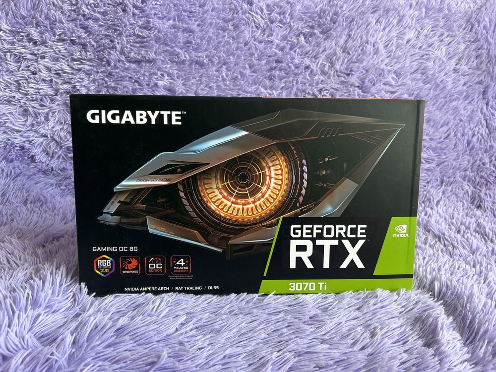 GIGABYTE GeForce RTX 3070 Ti Gaming OC 8G NEW