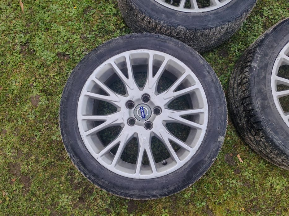 Felgi koła 17 Volvo Orpheus 5x108  225/45
