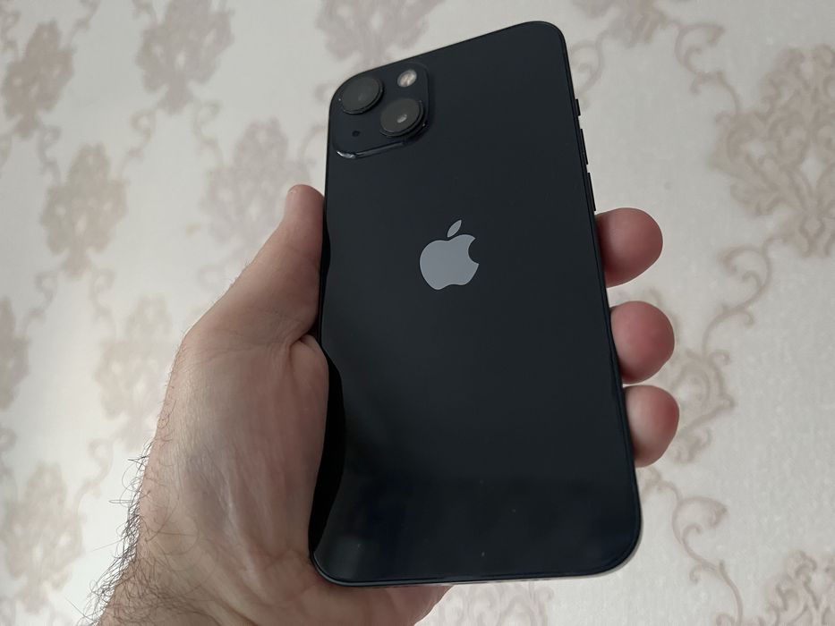 Iphone 13.  Версія 128г.  Неверлок. Без WI-FI