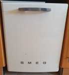 Máquina de lavar louça SMEG