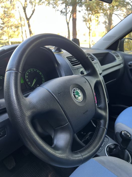 Продам Skoda Fabia 1.4 MPI