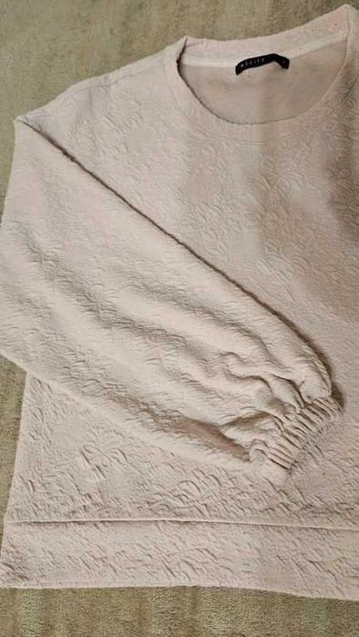 Bluza z bufiastymi rękawami