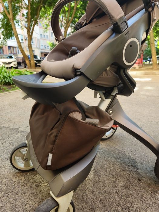 Продам дитячий візочок Stokke
