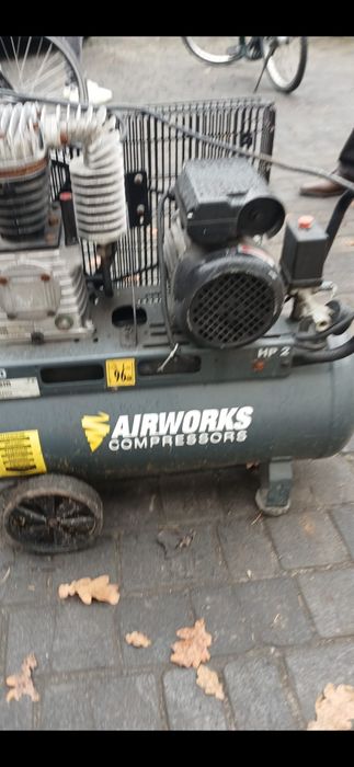 Sprzedam konkretny kompresor Germany