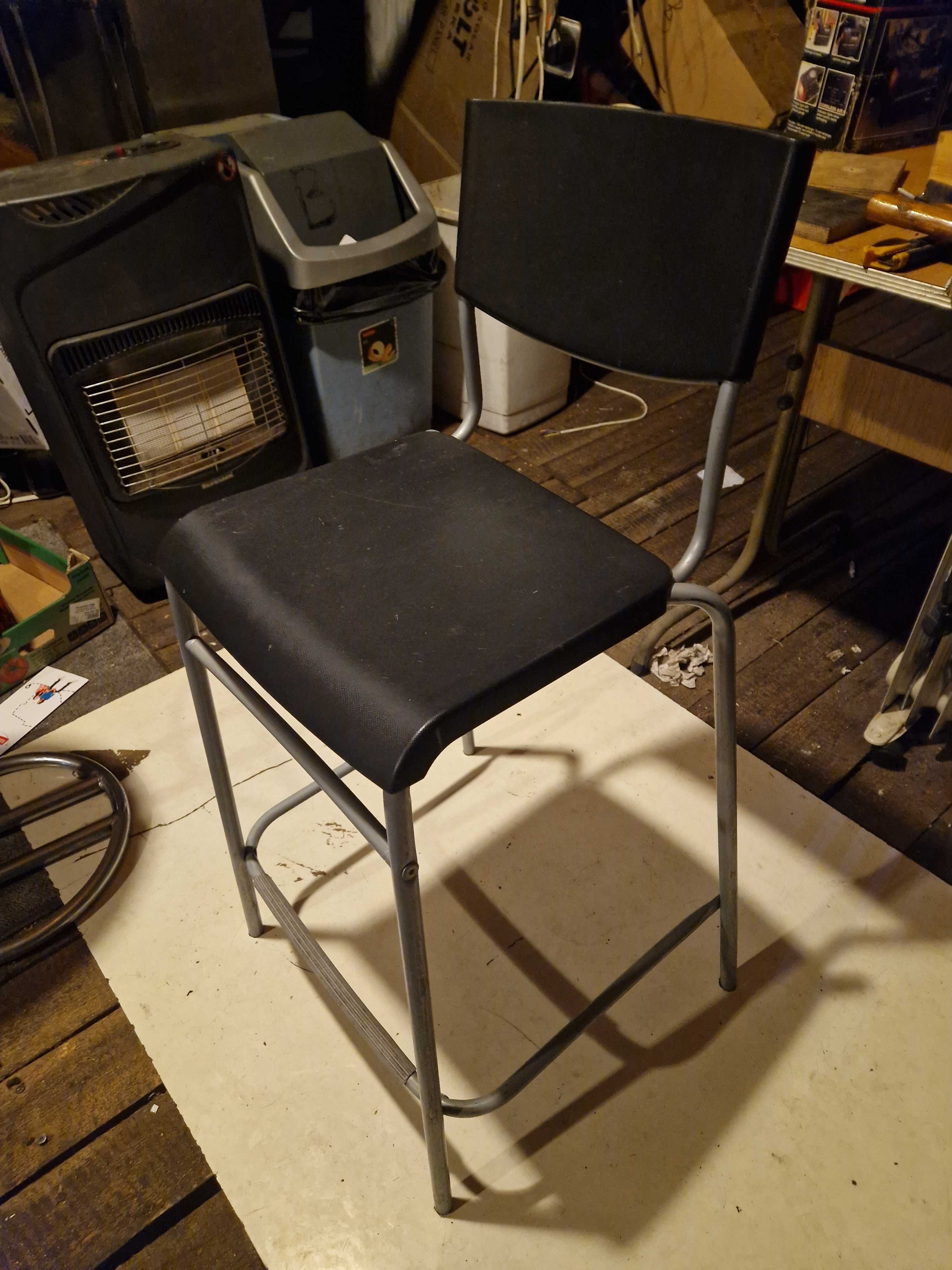 Meble rattanowe używane stół i 4 wysokie krzesła plus15krzeseł,stół Al