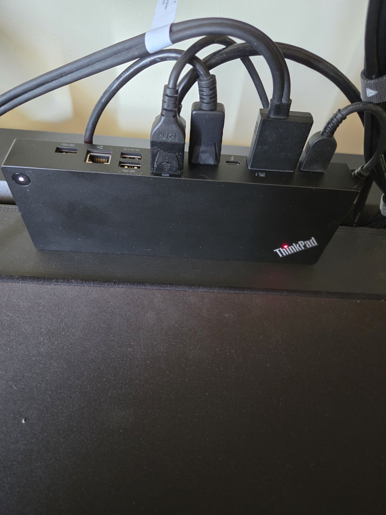 Thinkpad Thunderbolt 4 Workstation Dock