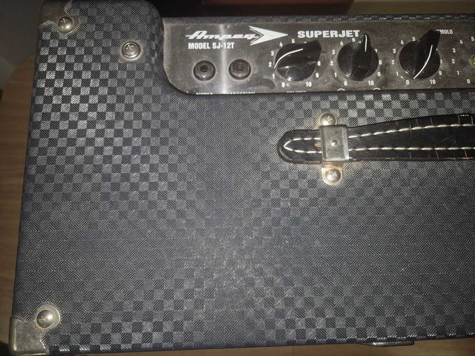 Гітарний комбо-підсилювач Ampeg Superjet 12 (не Фендер)