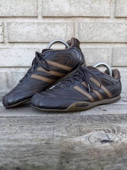 Brązowe vintage skórzane sneakers Adidas Goodyear Street, rozmiar 42,5