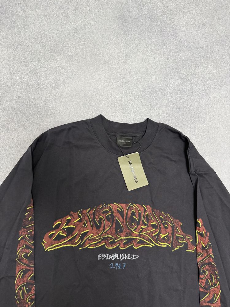 лонгслив Balenciaga Grafiti longsleeve S M L