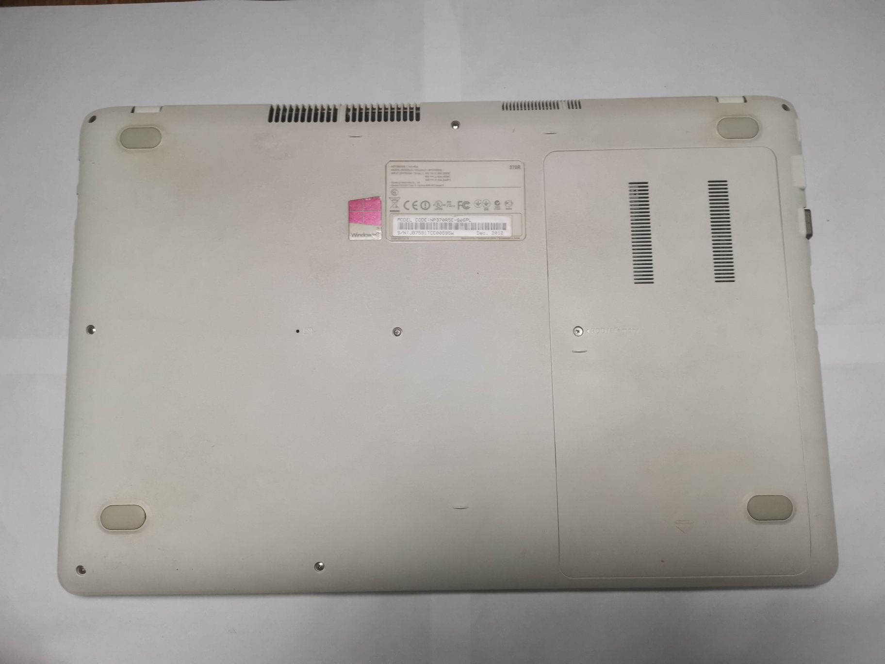Laptop Samsung 370R5E 8 GB Ram 480 GB SSD
