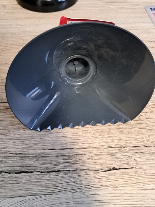 Skrobaczka stożkowa z lejkiem – 5 zł!