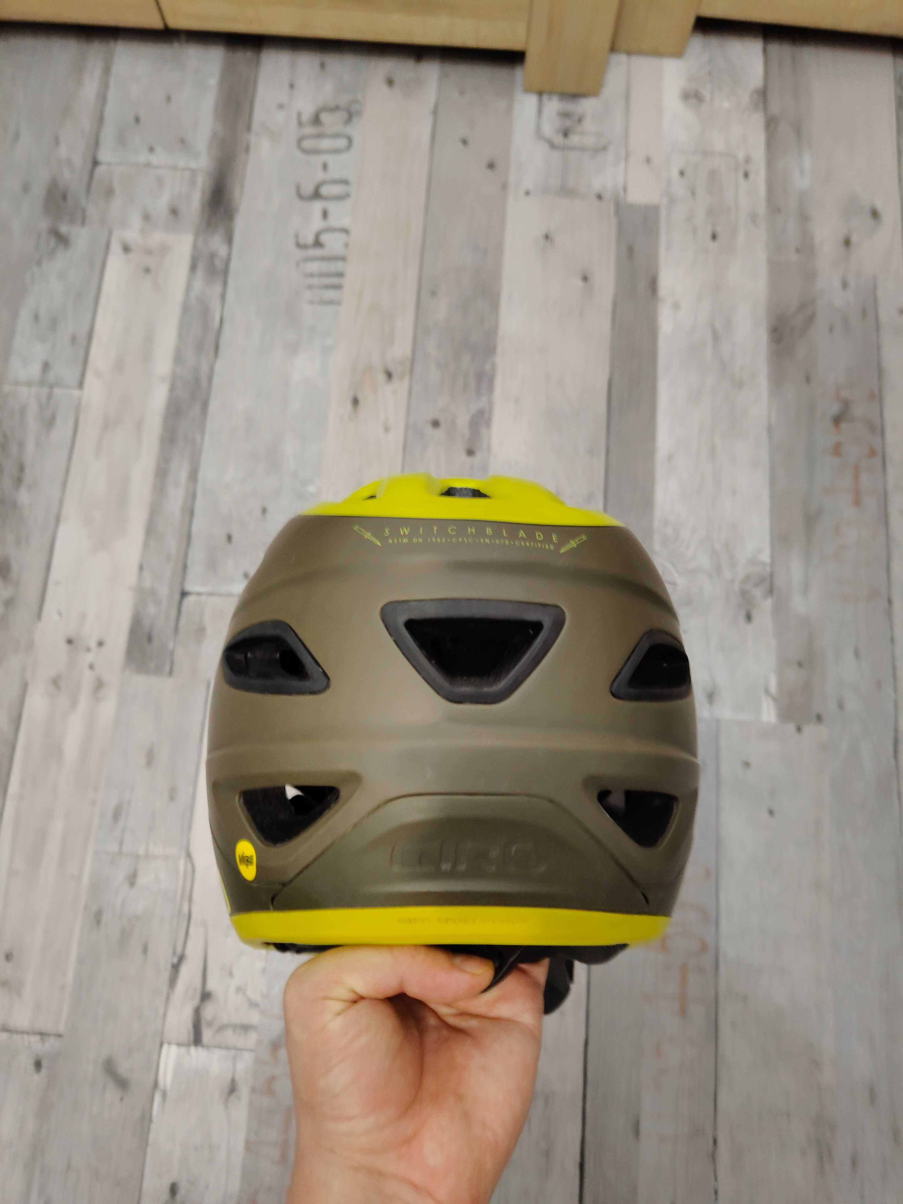 Kask Rowerowy Giro Switchblade MIPS r.M z odpinaną szczęką