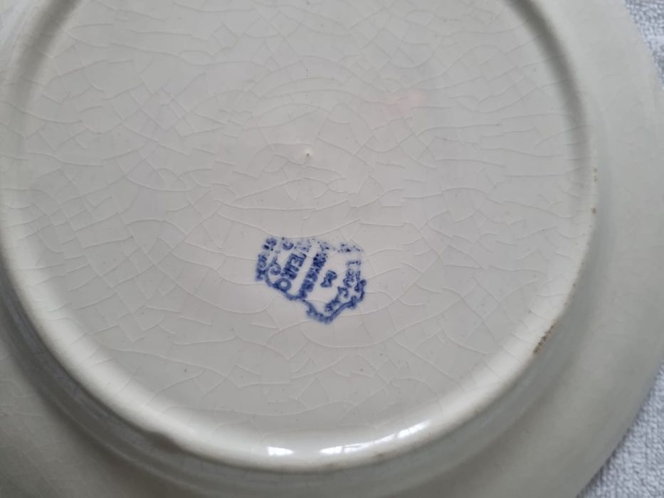 Conjunto de 3  pratos decorativos Antigos