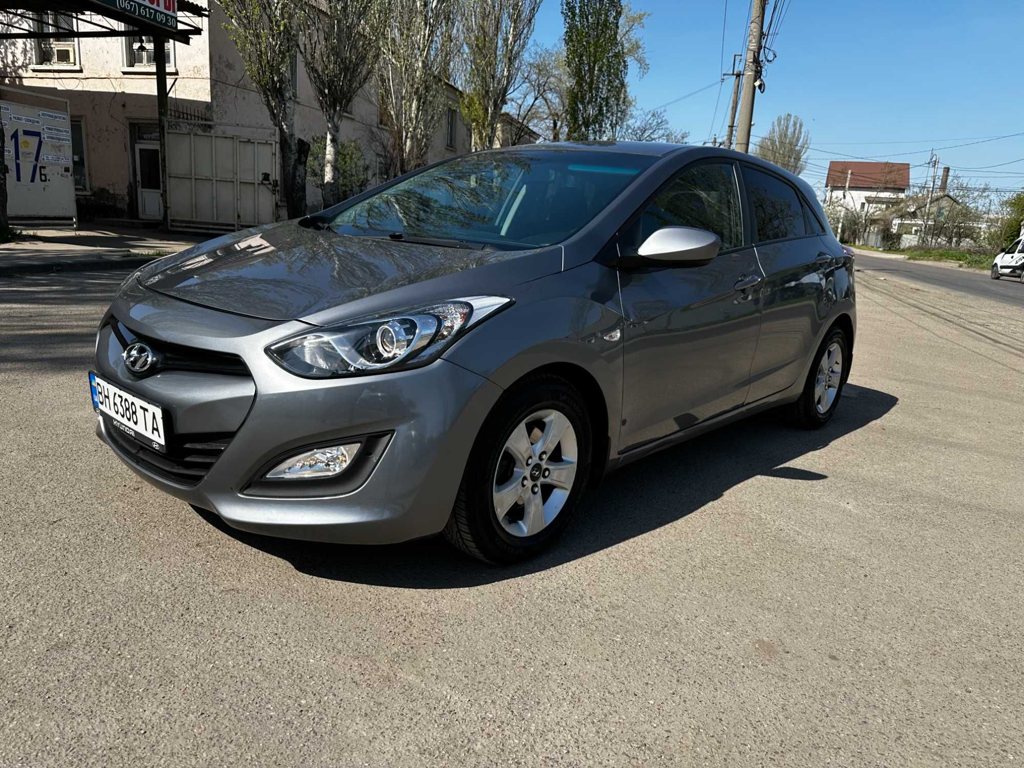 HYUNDAI I30  Comfort Avtomat