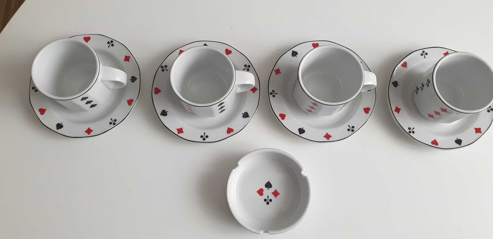 Starocie z Gdyni - Porcelana LUBIANA - zestaw karciany z popielniczkom