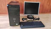 Zestaw komputerowy z Win10, komputer Dell, monitor, klawiatura, mysz