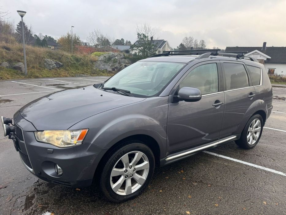 Mitubishi Outlander 2.2 diz 2010 4x4