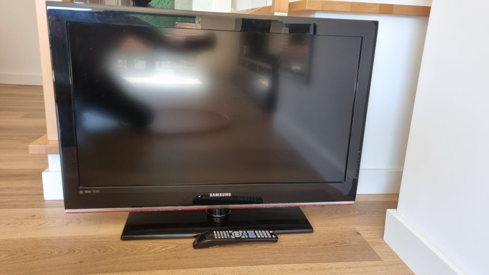 TV Samsung Full HD 37