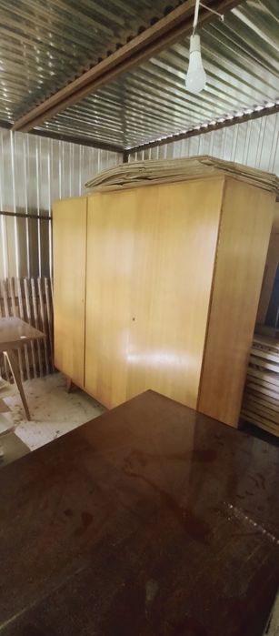 Sprzedam szafę,toaletkę i biurko