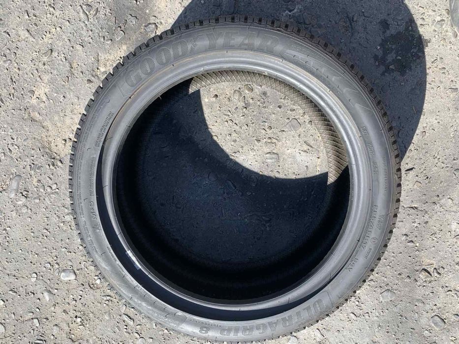 Шини 225/45 R17 пара Goodyear зима 2022р 7,8/8мм