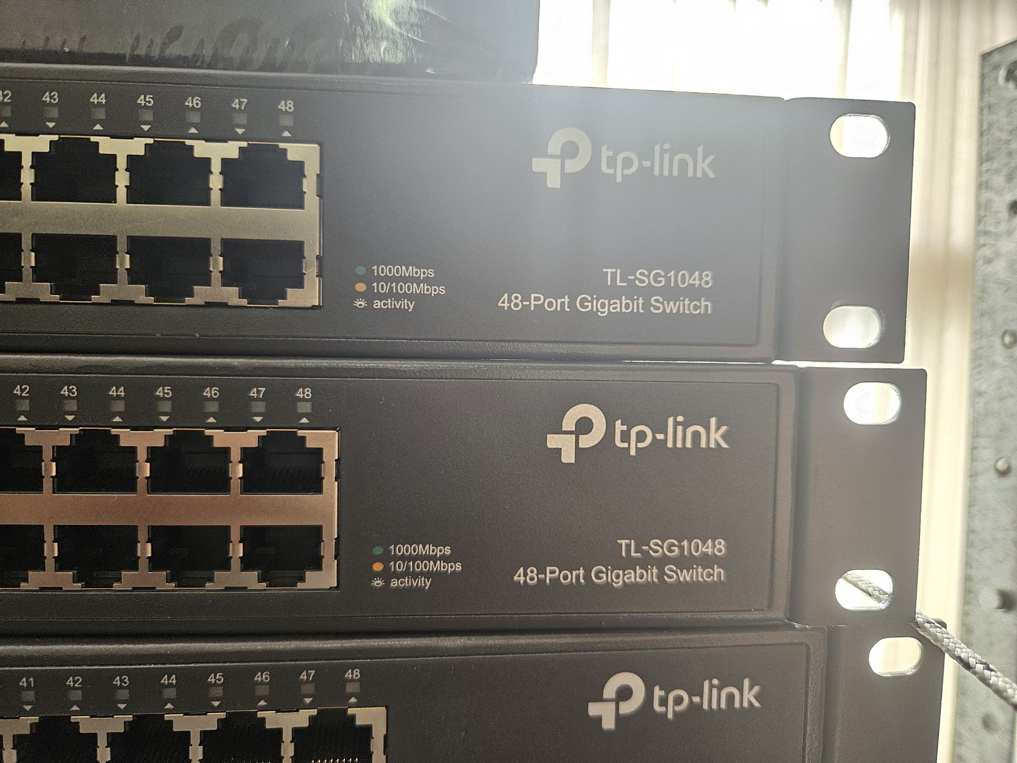 Switch TP-Link TL-SG1024D oraz TL-SG1048