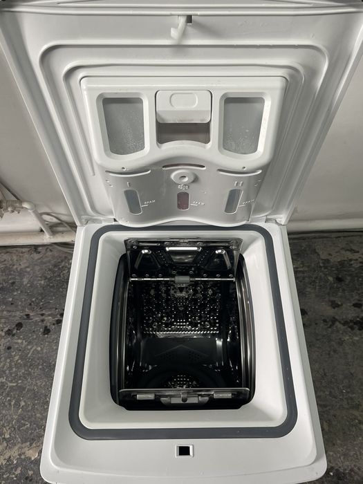 Пральна машина Koenic KWM 8212 B INV