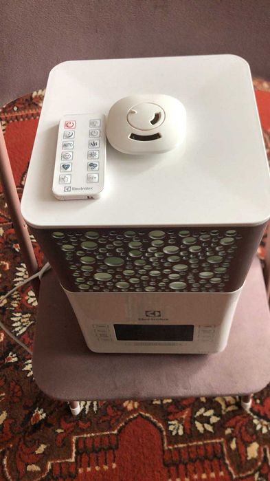 Зволожувач повітря Electrolux