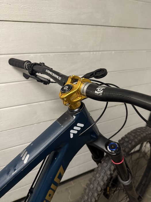 Santa Cruz Nomad carbon C S kit  rama L 27.5 super stan