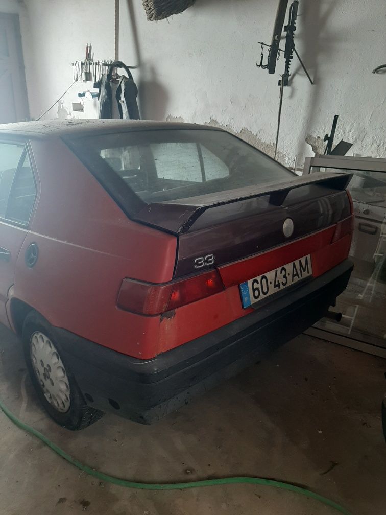 Venda de carro Alfa Romeu 33 ziE