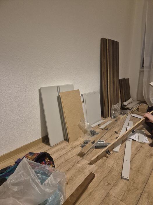 Skręcanie Mebli Montaż Mebli z paczek Ikea, BRW, Jisk, Agata