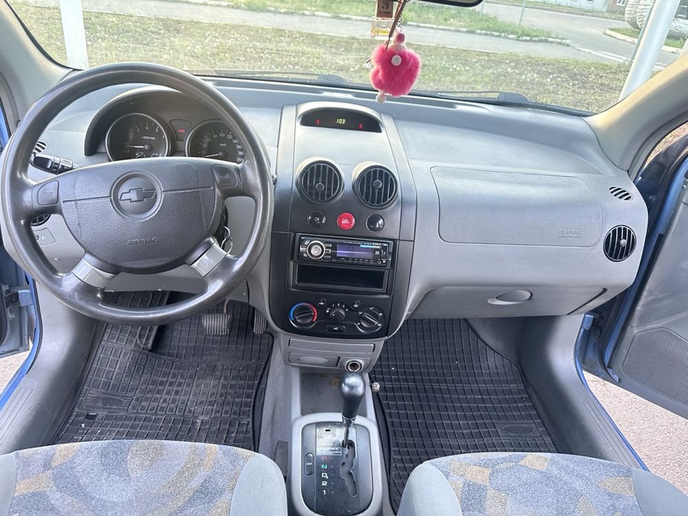 Продам легковой автомобиль