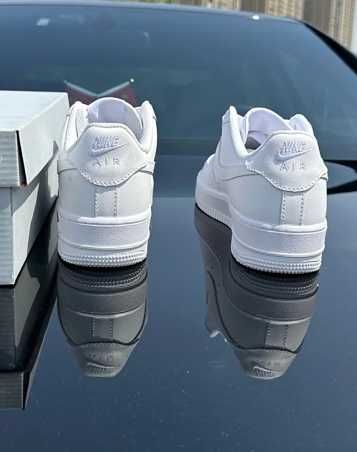 Air Force One Low White 38