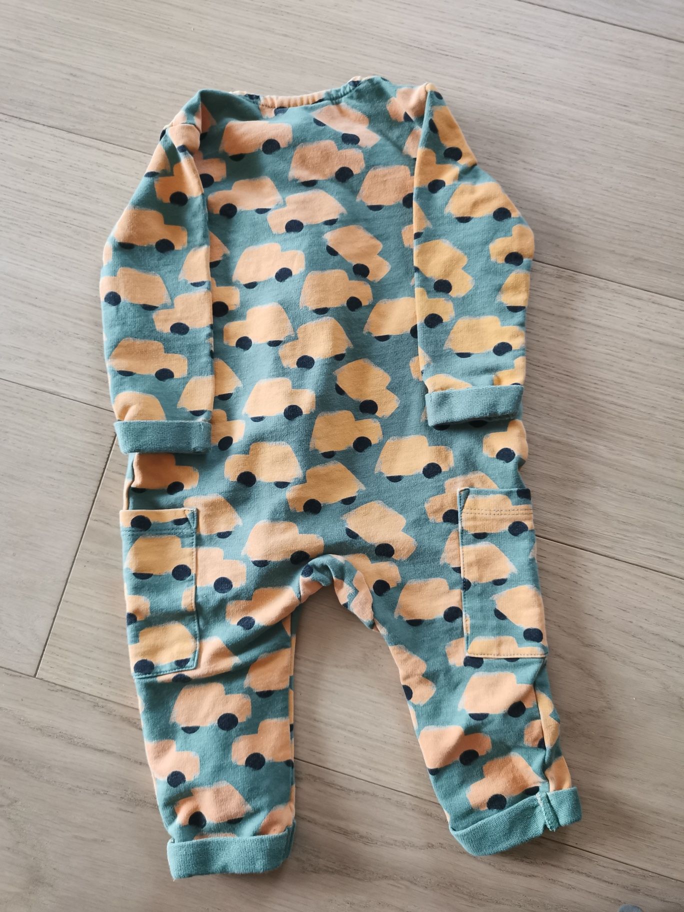 Dres/pajac/kombinezon cocodrillo 68