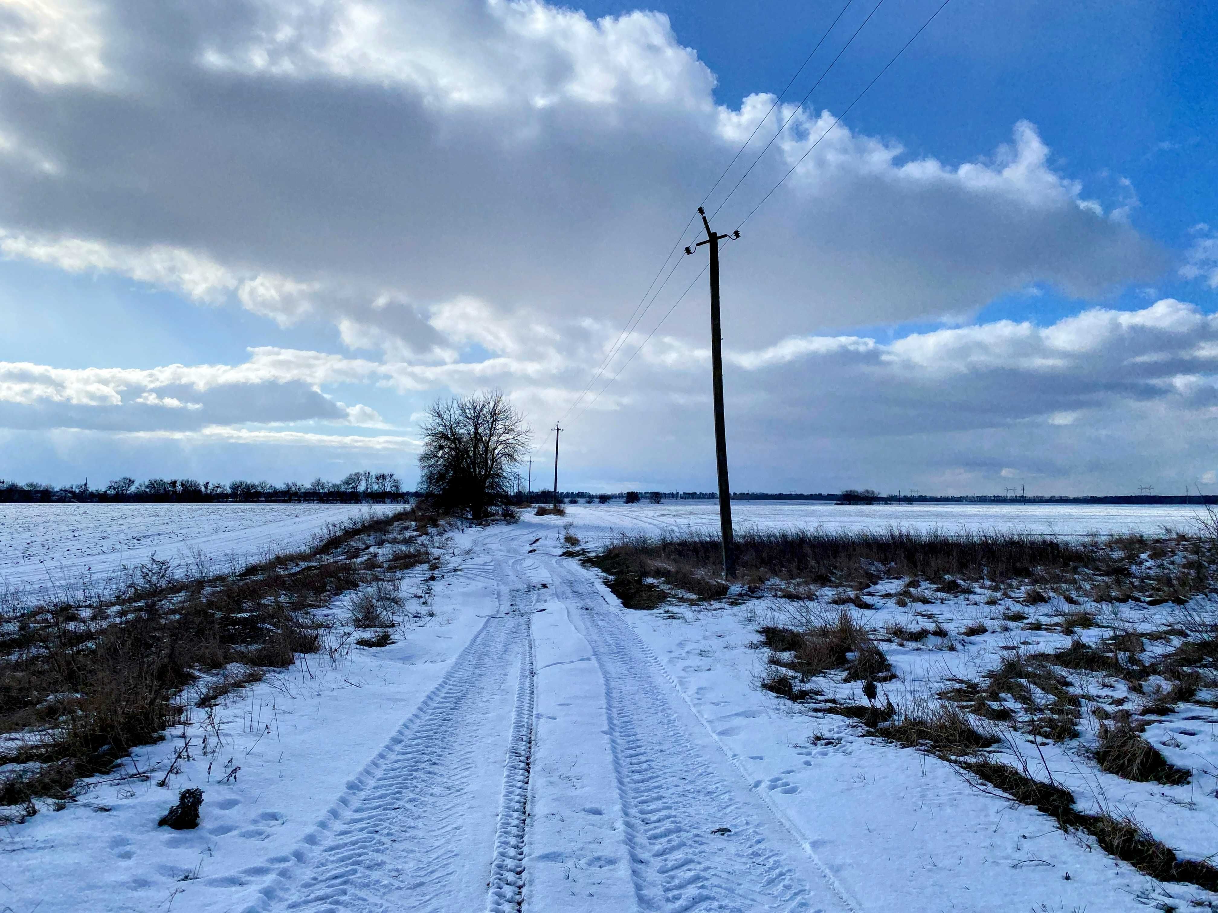 Діялнка 2га цільове-під промисловіть/логістику. Житомирська трасса.