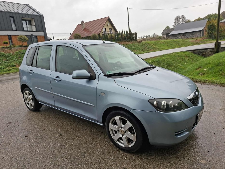 Mazda 2 1.4 benzyna 2005r